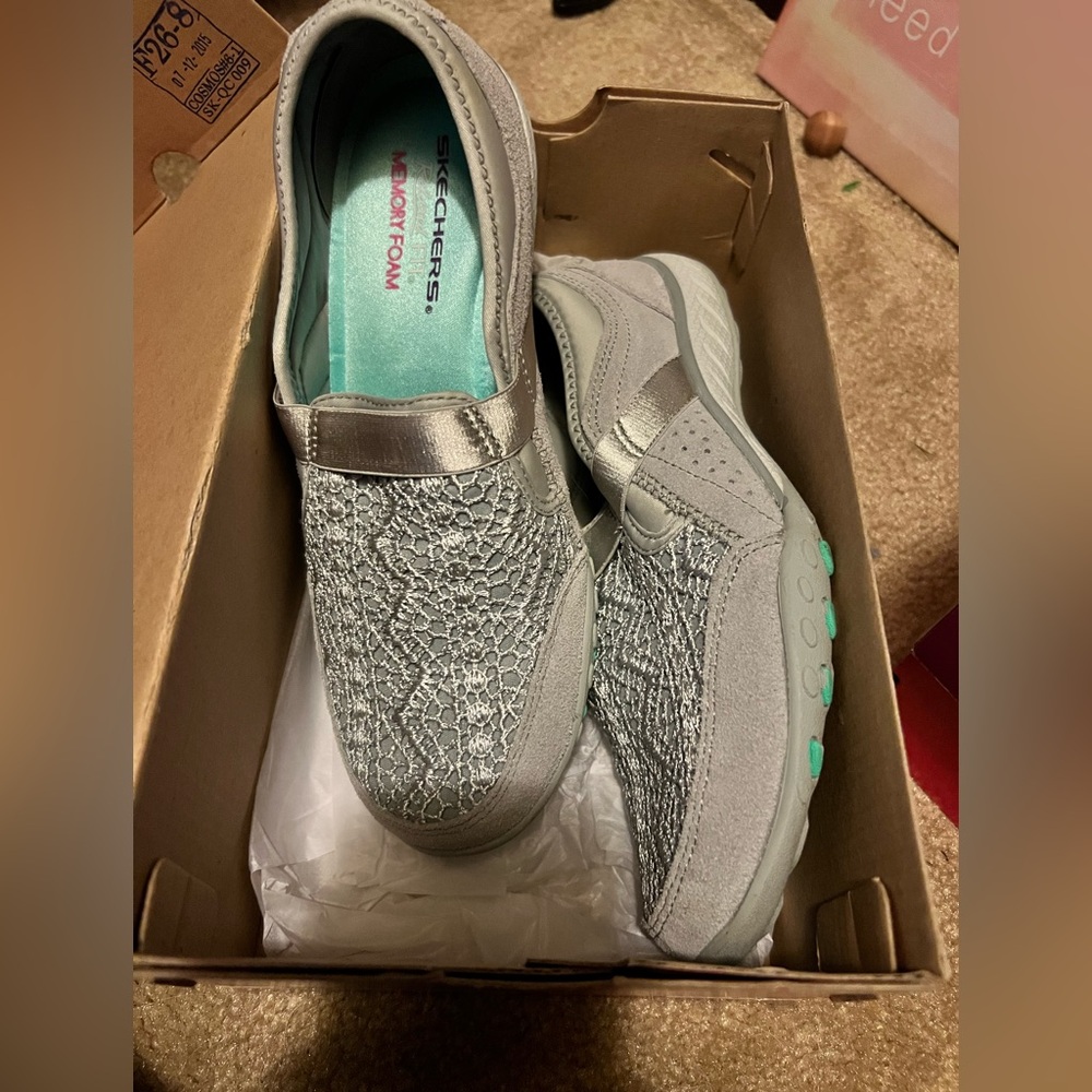 Skechers Shoes